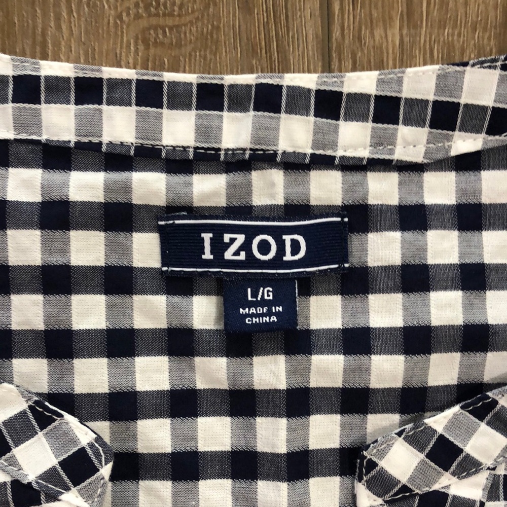NWOT - IZOD Navy and White Gingham Sleeveless Top w/Embroidery - Picture 2 of 6